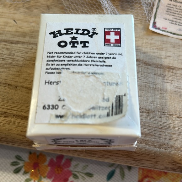 Miniature Vintage Original Heidi Ott Baby Doll in Her Own Bed Box Swiss Design - Picture 6 of 12